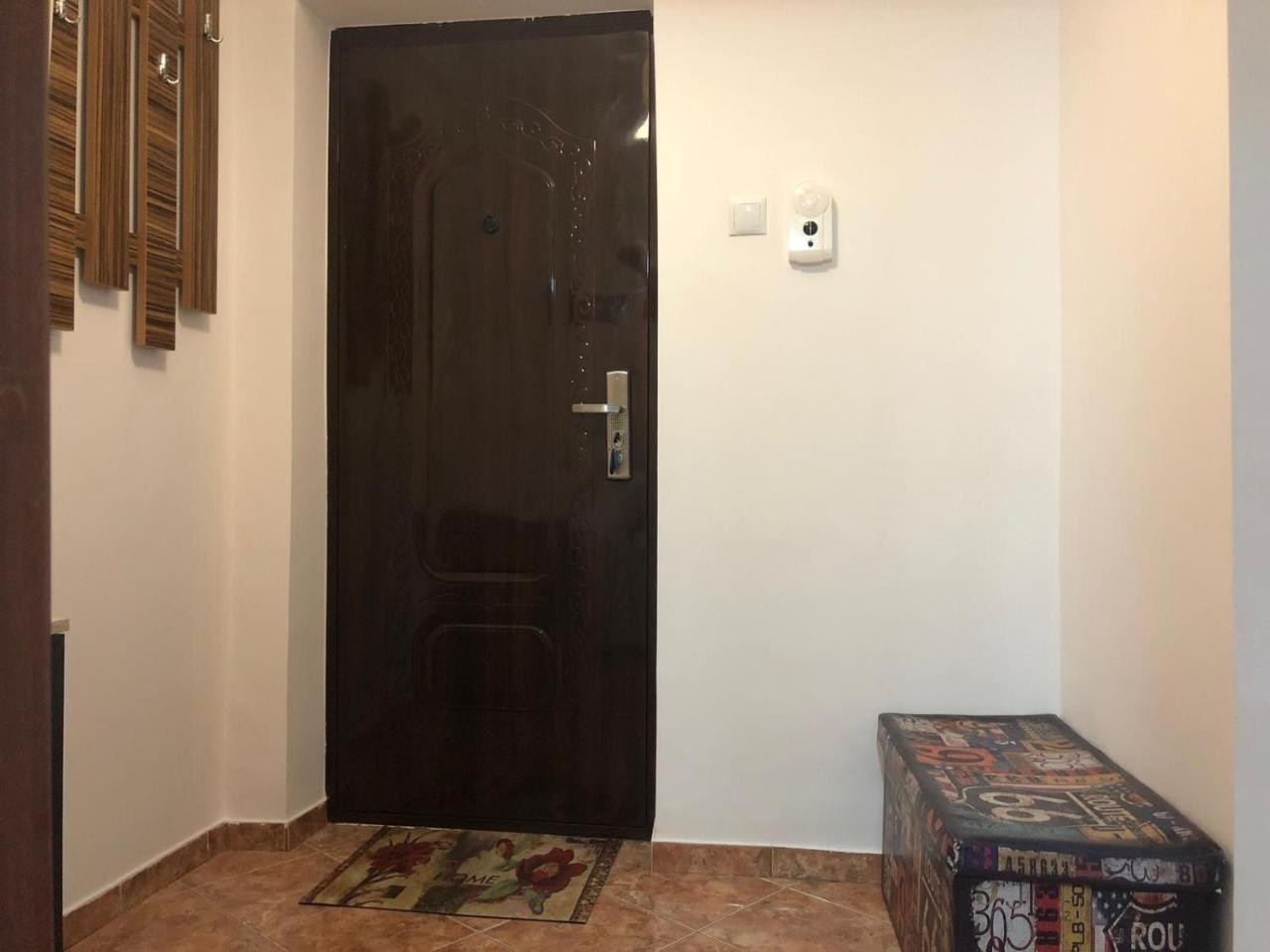 Center Apartment Галац Екстер'єр фото